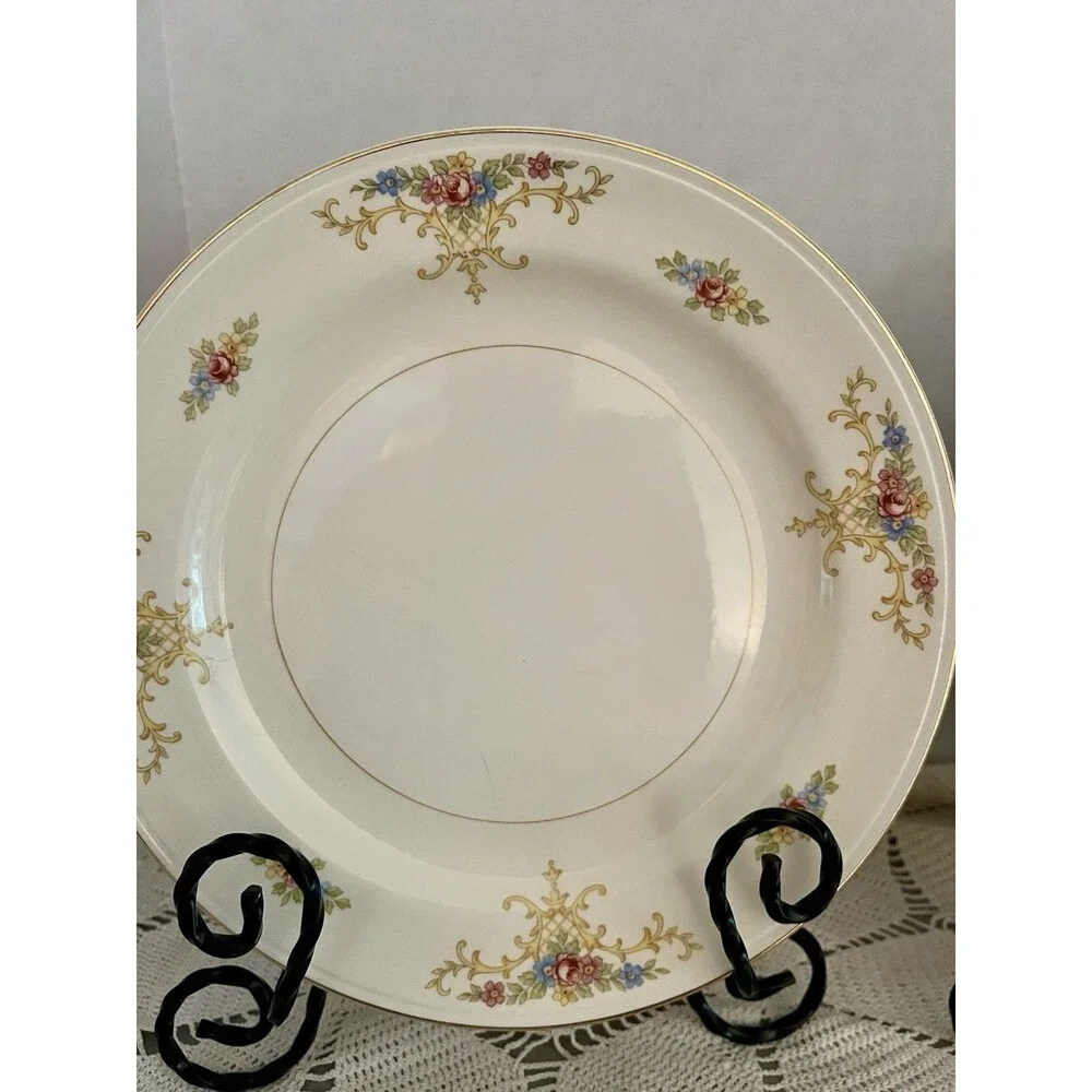 4 Vintage Homer Laughlin Eggshell Nautilus Rochelle 9” Dinner Plates